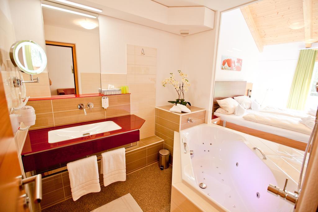 Hotel Und Appartementhof Waldeck Bad Füssing Δωμάτιο φωτογραφία