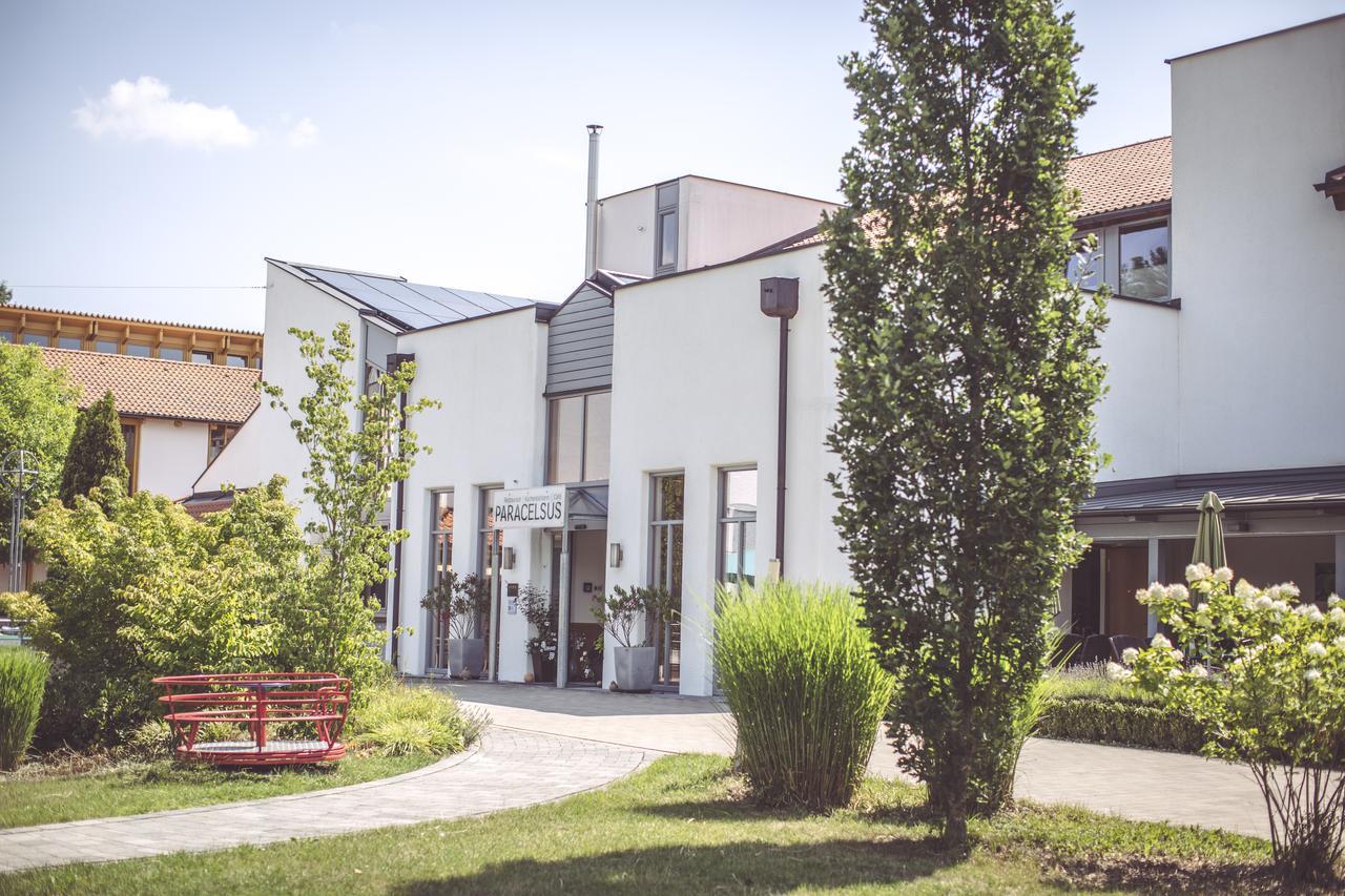 Hotel Und Appartementhof Waldeck Bad Füssing Εξωτερικό φωτογραφία
